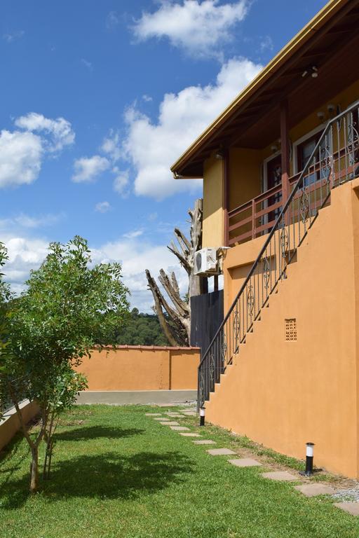 Residencial Dom Celeste Canela Eksteriør billede